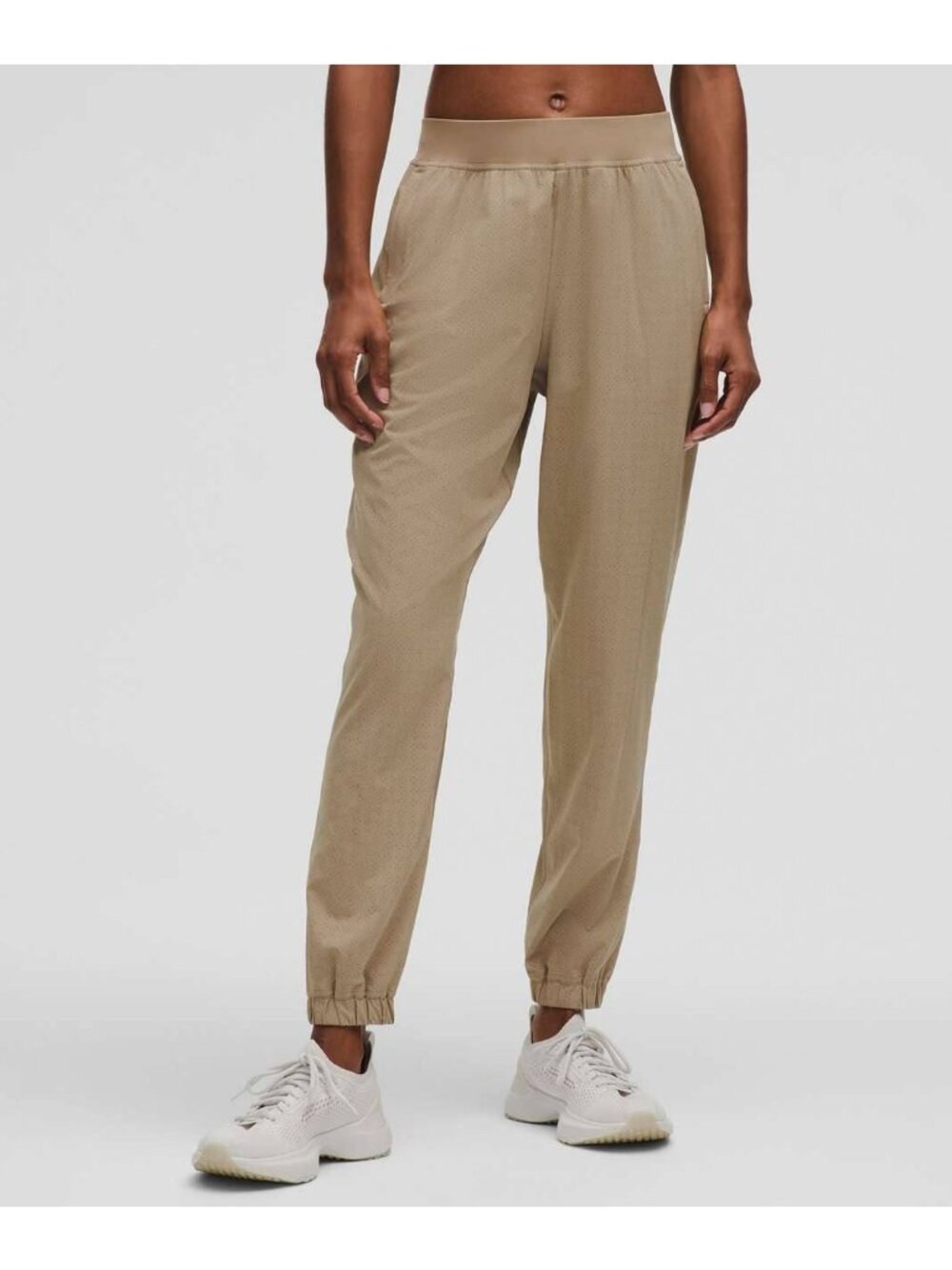 Lululemon Adapted State Perforated High-Rise Jogger in Sheer Oak Size 4